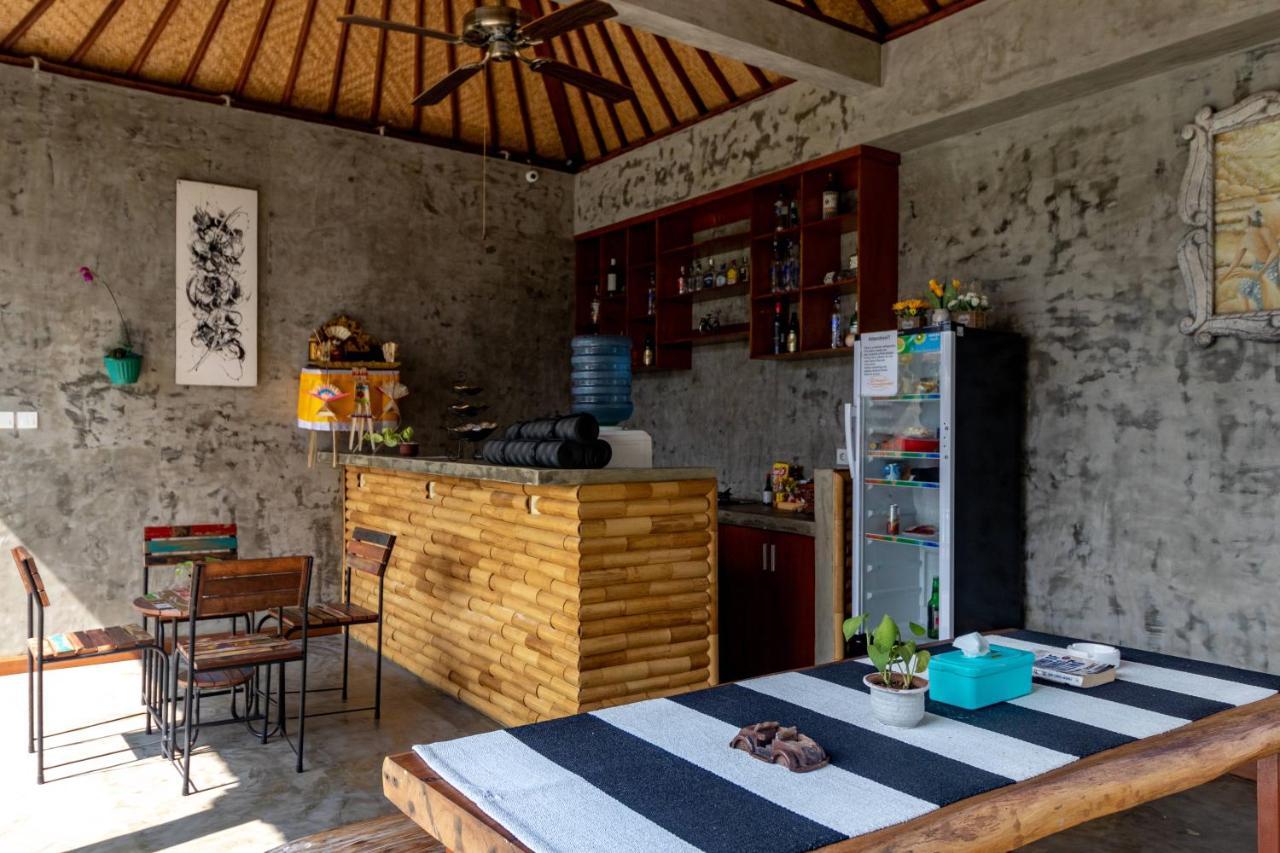 D-Anyar Stay And Surf Canggu Εξωτερικό φωτογραφία
