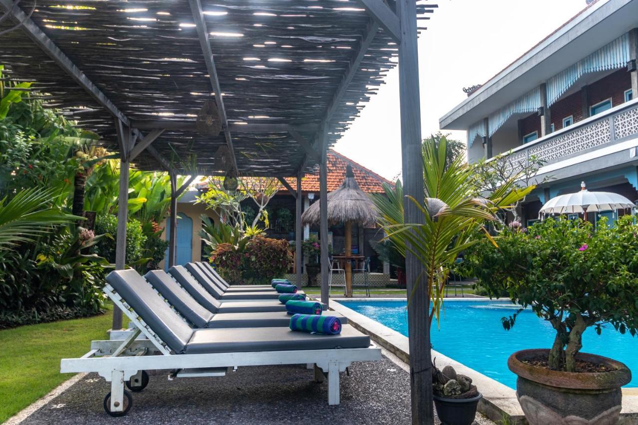 D-Anyar Stay And Surf Canggu Εξωτερικό φωτογραφία