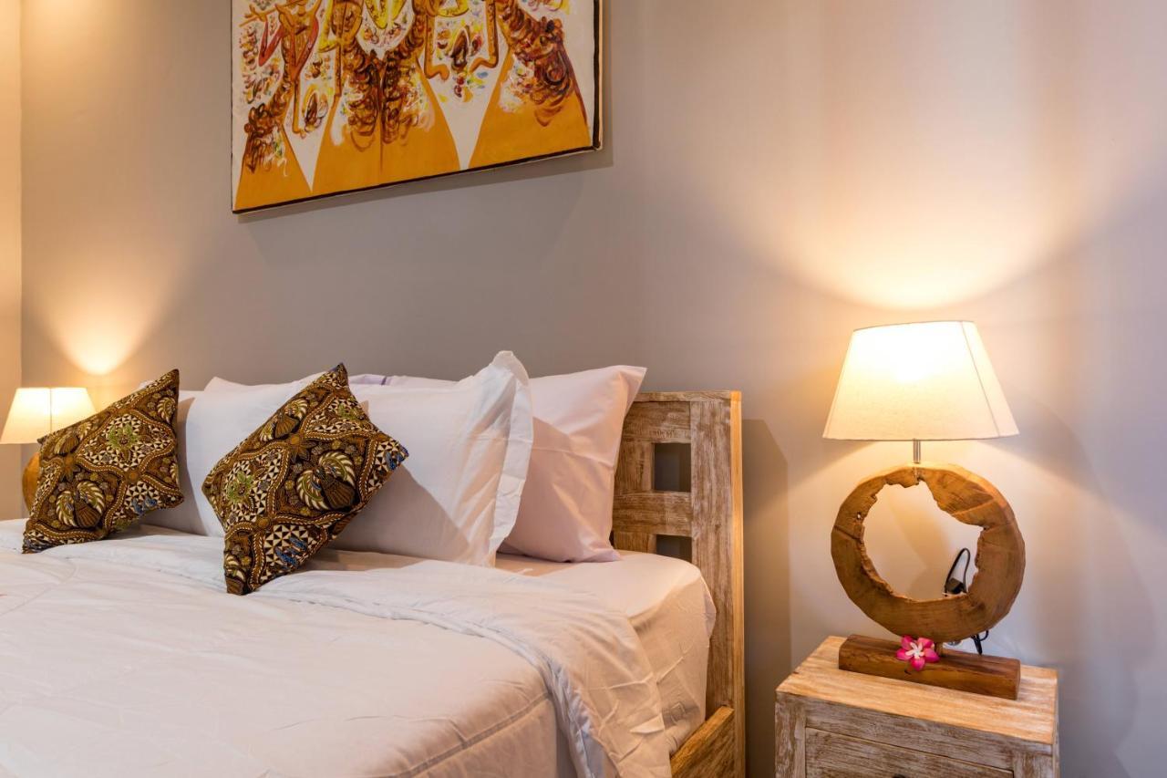 D-Anyar Stay And Surf Canggu Εξωτερικό φωτογραφία