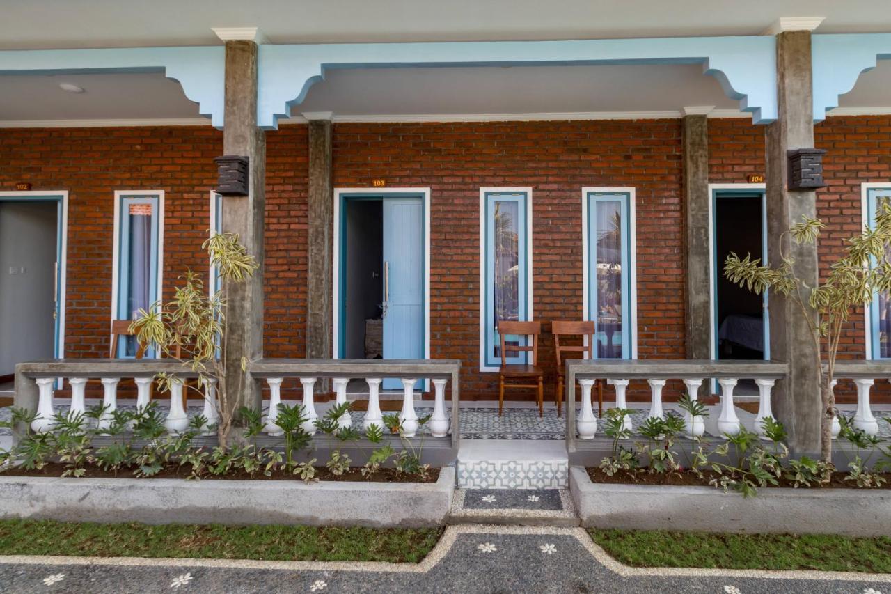 D-Anyar Stay And Surf Canggu Εξωτερικό φωτογραφία